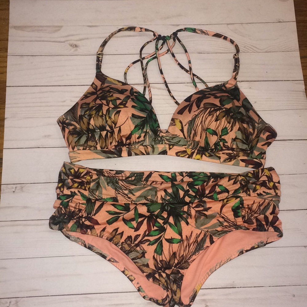 Athleta peach tropical print bathing suit bottoms